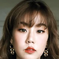 Noi–[Sutthatip Wutichaipradit
]