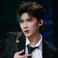 Dư Vũ Hàm [ Anh ]