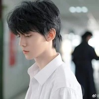 Tác giả bị bệnh tuổi già