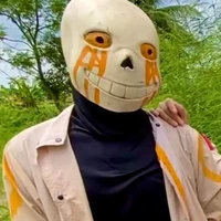 707
