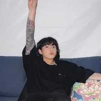 Ghệ Kook ( tác giả)