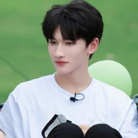 Dư Vũ Hàm