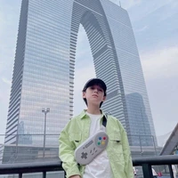 thiên vũ lúc nhỏ