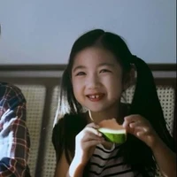 Lý Tiêm Tiêm_lúc nhỏ