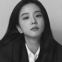 Kim Jisoo(Kim Thiếu)