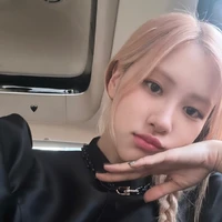 𝙋𝙖𝙧𝙠 𝘾𝙝𝙖𝙚𝙮𝙤𝙪𝙣𝙜 [ Nàng ]