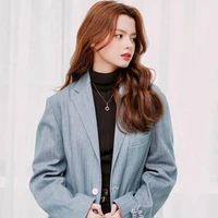 Becky Armstrong (cô)