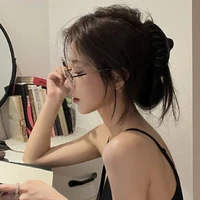 Đoàn Nhã Hi - nữ chính