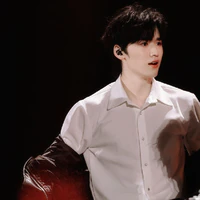Tống Á Hiên