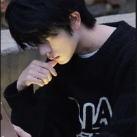 Tần Thiên Yết ¹⁷ |@𝐭𝐭𝐲|