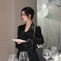 Âu Sư Tử「_@astu_ 」