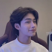 Lãnh Nhật Huy_anh trai na9