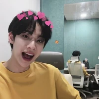 tác giả /Quin zô tri/