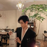 Hoàng Hồng Kiệt