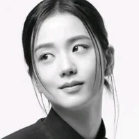 kim Jisoo