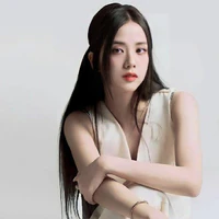 Jisoo - Chị