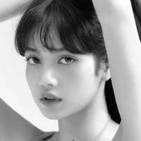 Lalisa Manobal