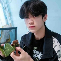 Trần Thiên Nhuận [ bạn thân anh ]