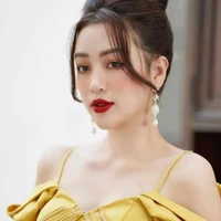 Tố Gia Yên__ mẹ  cô