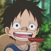 Monkey D. Luffy ( Hồi nhỏ)