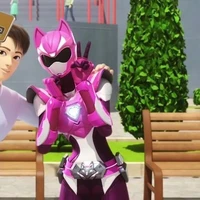 Lucy/đã biến hình/