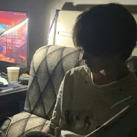 Aquarius Henry |@aquafina|