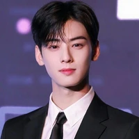 Lee Dong Min (Eunwoo)