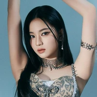 Lee Chae Young (Isa)