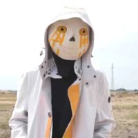 707