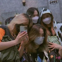 Hội chị em