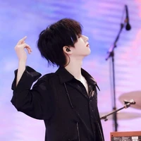 Hạ Tuấn Lâm