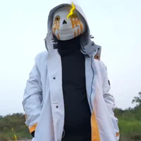 707