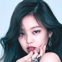 Jane Jennie Kim ( Em )