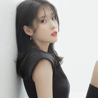 IU