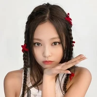 KIM JENNIE