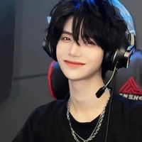 Quốc Anh Bảo Bình-@binhbinh