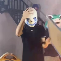 404
