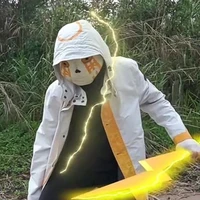 707