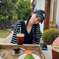 GV Jisoo