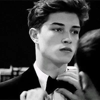 Nicholas Avery