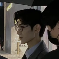 Mộ Cẩn Kim Ngưu_30