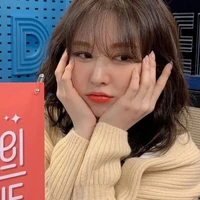 Son Seung-wan( Wendy)