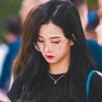 Kim Jisoo(cô)
