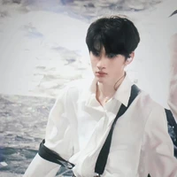 Dư Vũ Hàm_18t