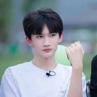 Dư Vũ Hàm
