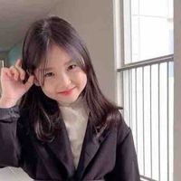 Hạ Vương Uyển Đình-9 tuổi