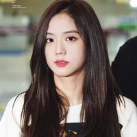 Kim JiSoo [ Chị ]