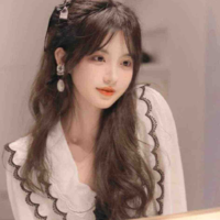 Hà Hoàng Yến Linh 