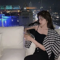 Viên Viên Hạnh __ y tá