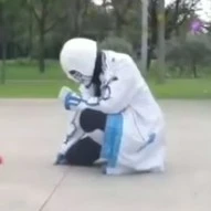 404